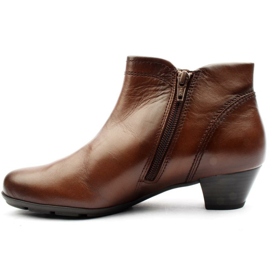Women Gabor | 35638 Low Heel Boot - Tan Leather